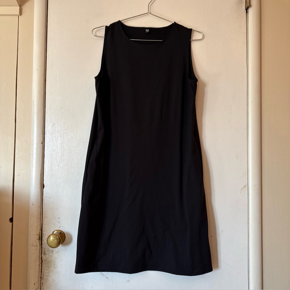 Ultra Stretch AIRism Mini Black Dress Sleeveless 291-466466 | Women's Medium
